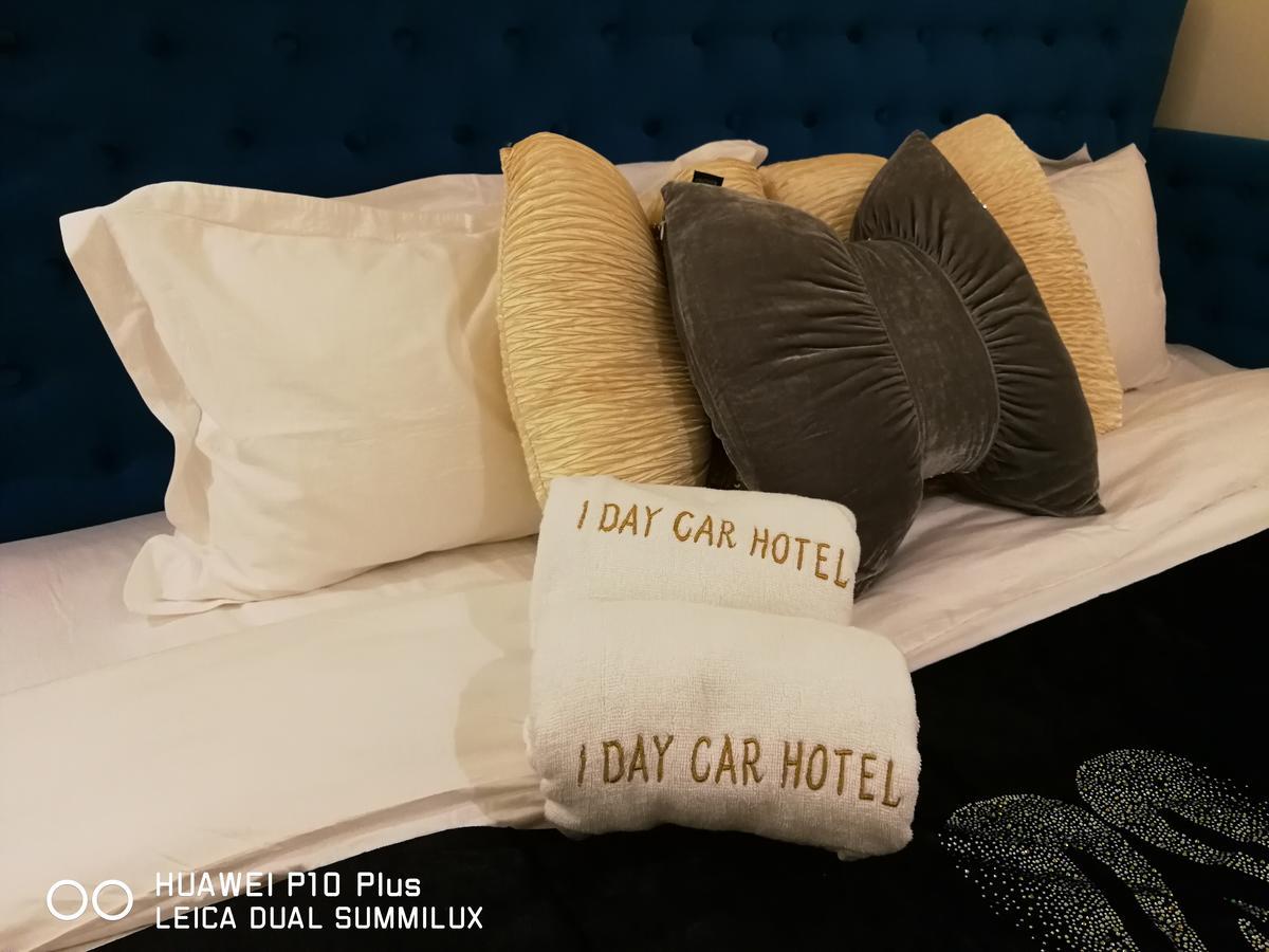 1 Day Car Hotel Station 18 Ипох Екстериор снимка